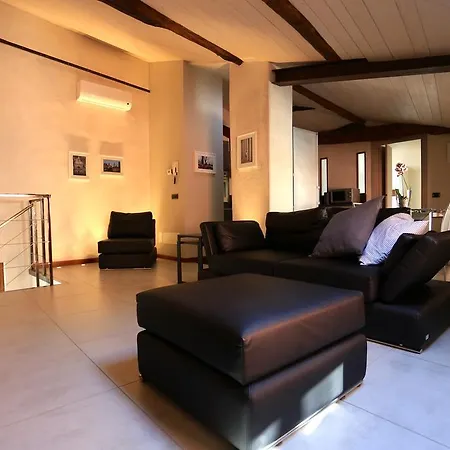 Casa Vacanze Ca' Donizetti Apartman *