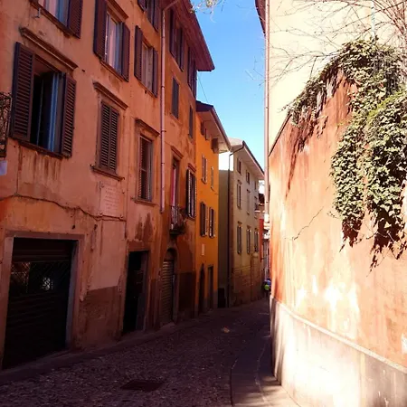 Casa Vacanze Ca' Donizetti Apartman *